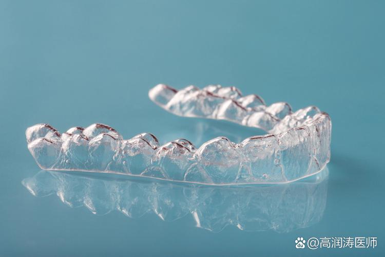 深圳40岁门牙矫正只戴隐形牙套可以吗