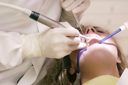 12岁可不可以矫正牙齿_牙齿矫正可可以喝酒吗_牙齿矫正可可以用医保吗